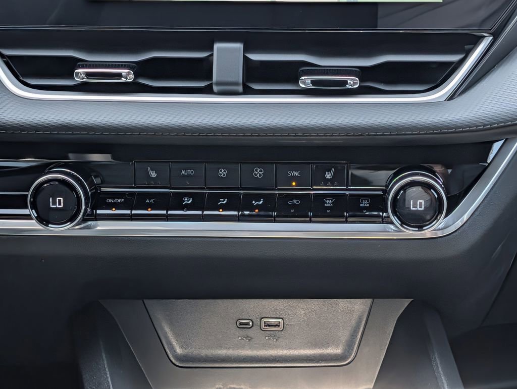 New 2026 Mosaic Black Metallic Chevrolet LT image 13