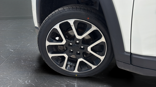 Used 2018 White Clearcoat Jeep Limited image 33