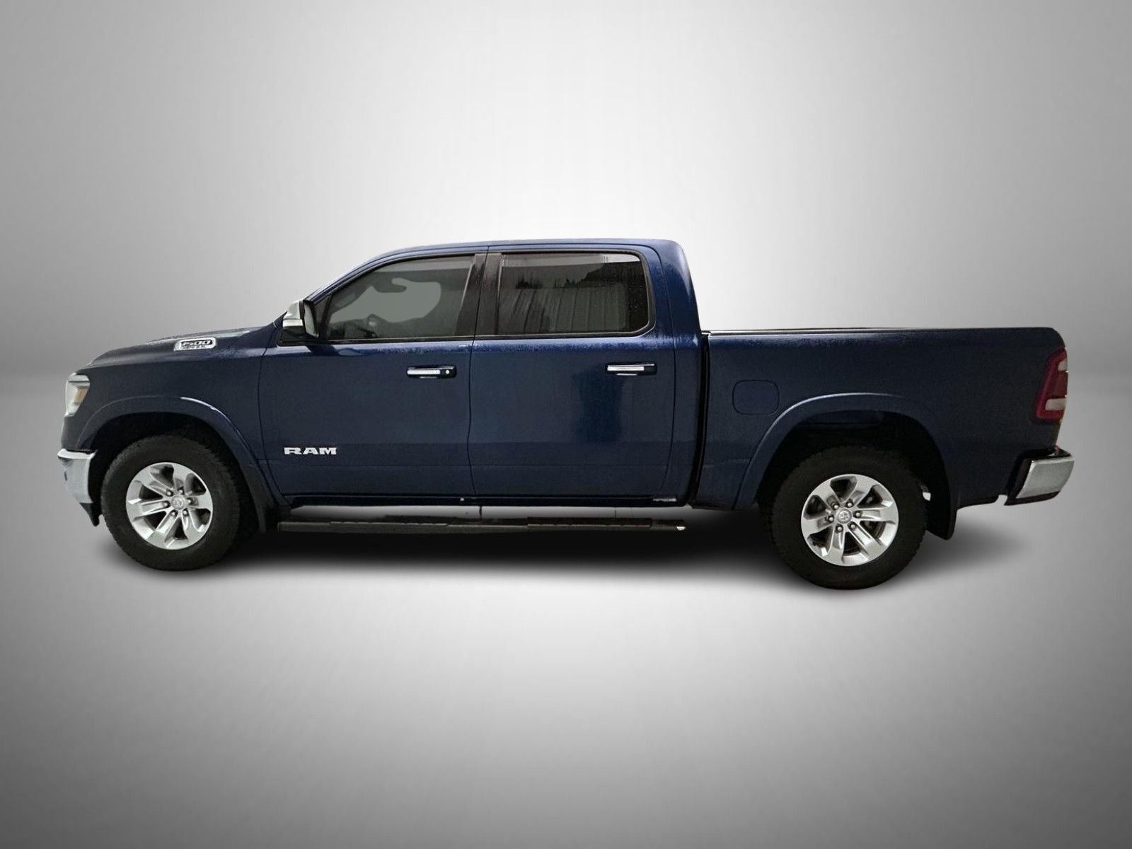 Used 2020 Blue Ram Laramie image 8
