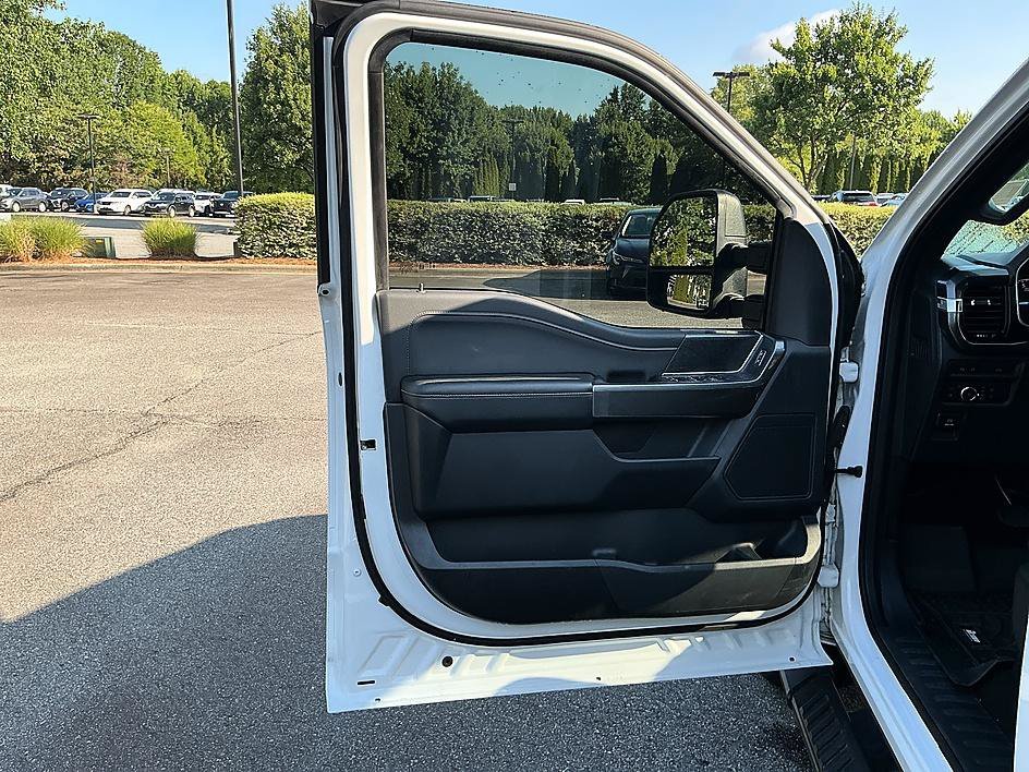 Used 2021 Oxford White Ford XLT image 11