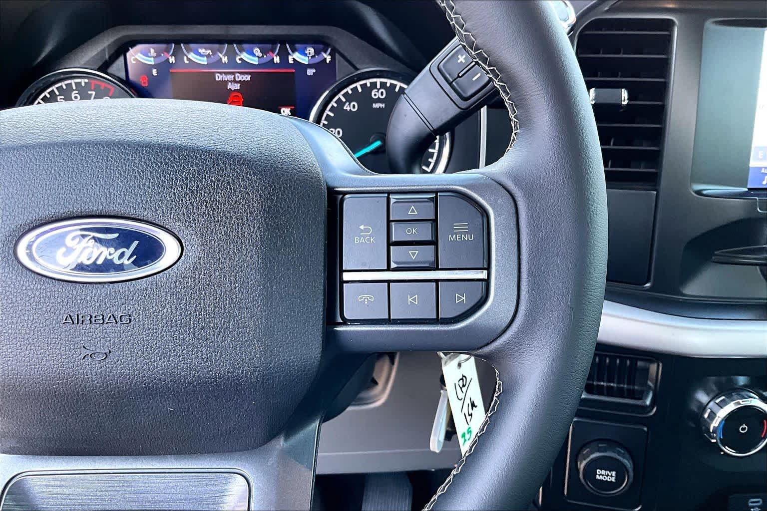 Used 2023 Agate Black Ford XLT image 25