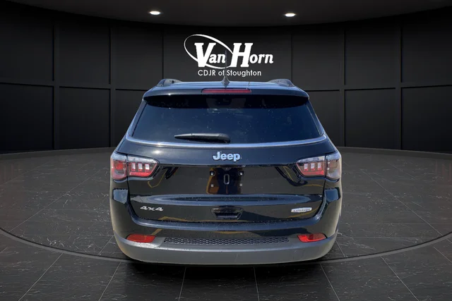 2025 Jeep Compass Latitude - Photo 12