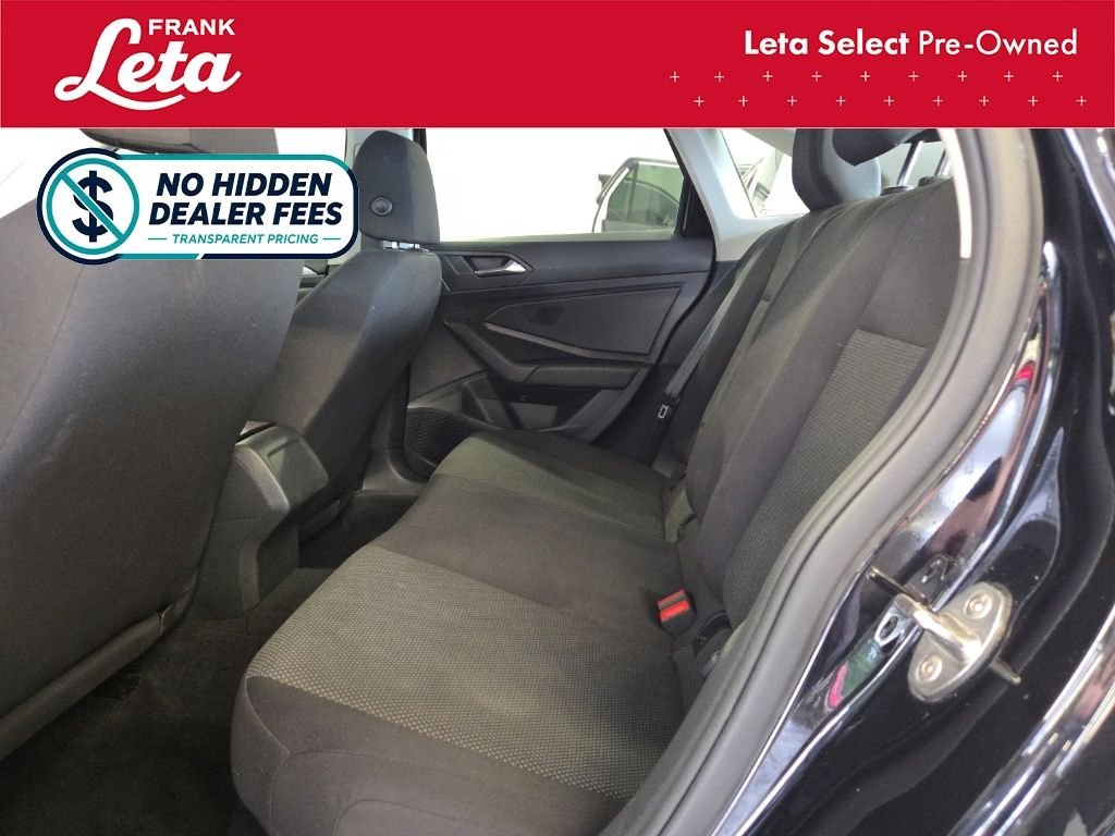 Used 2019 Black Uni Volkswagen  image 21