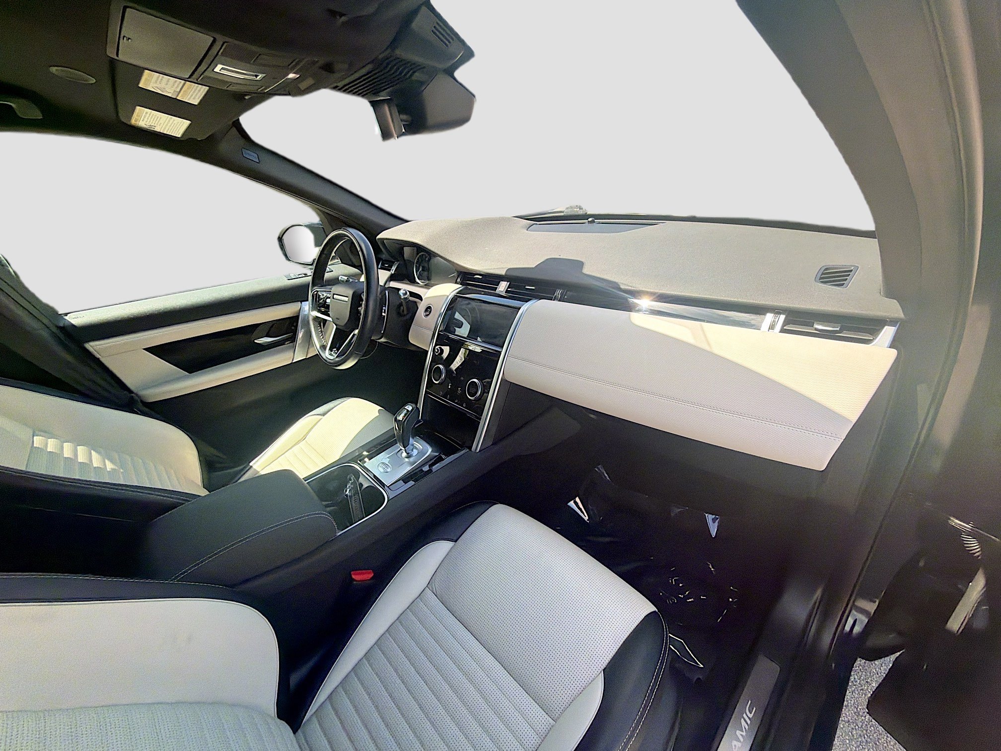 Used 2021 Blue Land Rover S R-Dynamic image 33