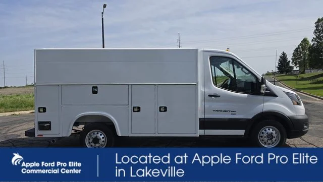New 2026 Oxford White Ford Base image 2