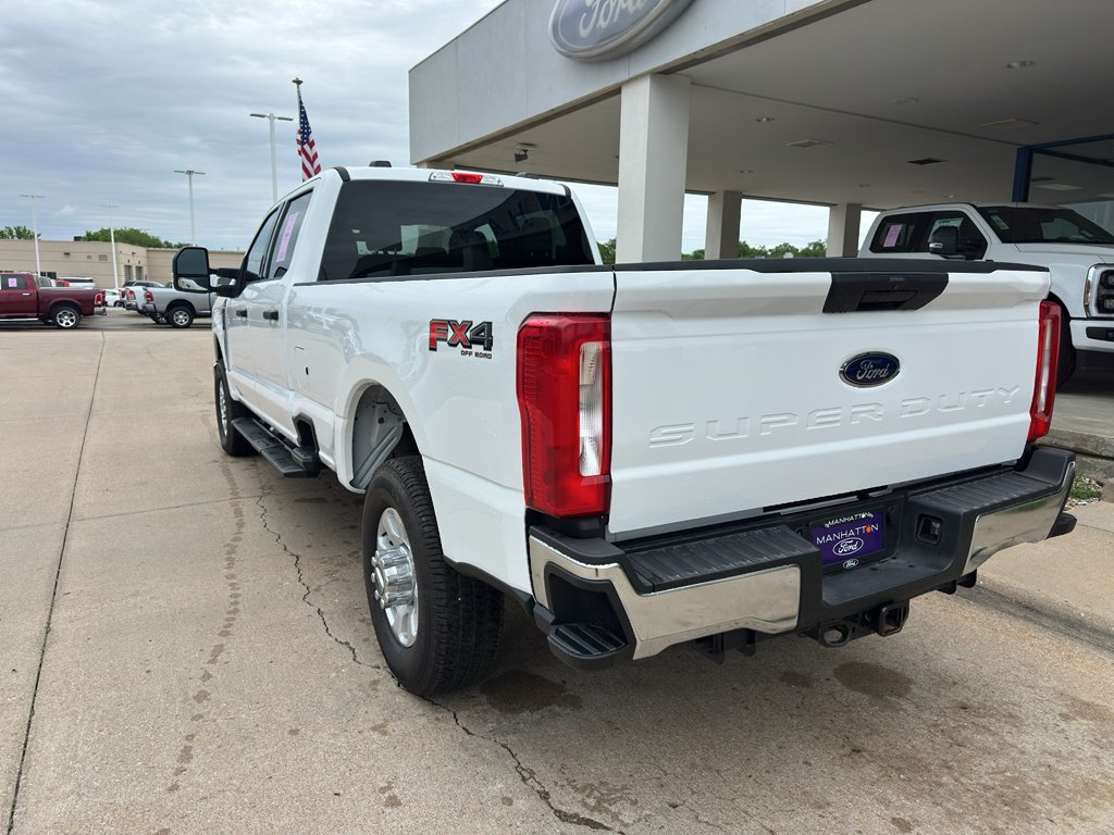 2024 Ford F-350 Super Duty XLT - Photo 6