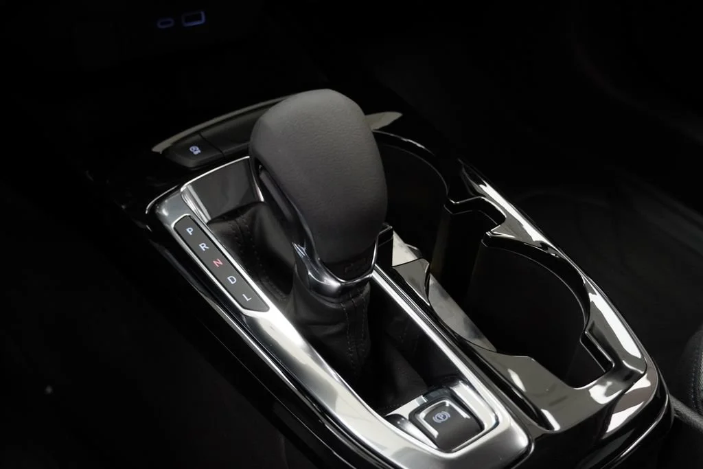 New 2026 Summit White Chevrolet LT image 18