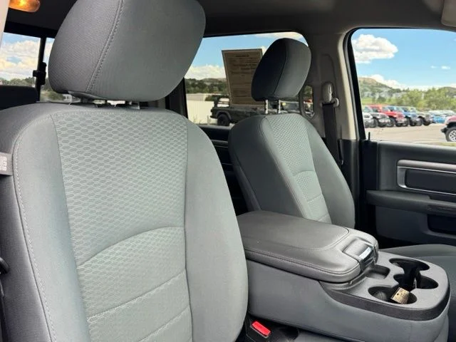 Used 2019 White Ram SLT image 27