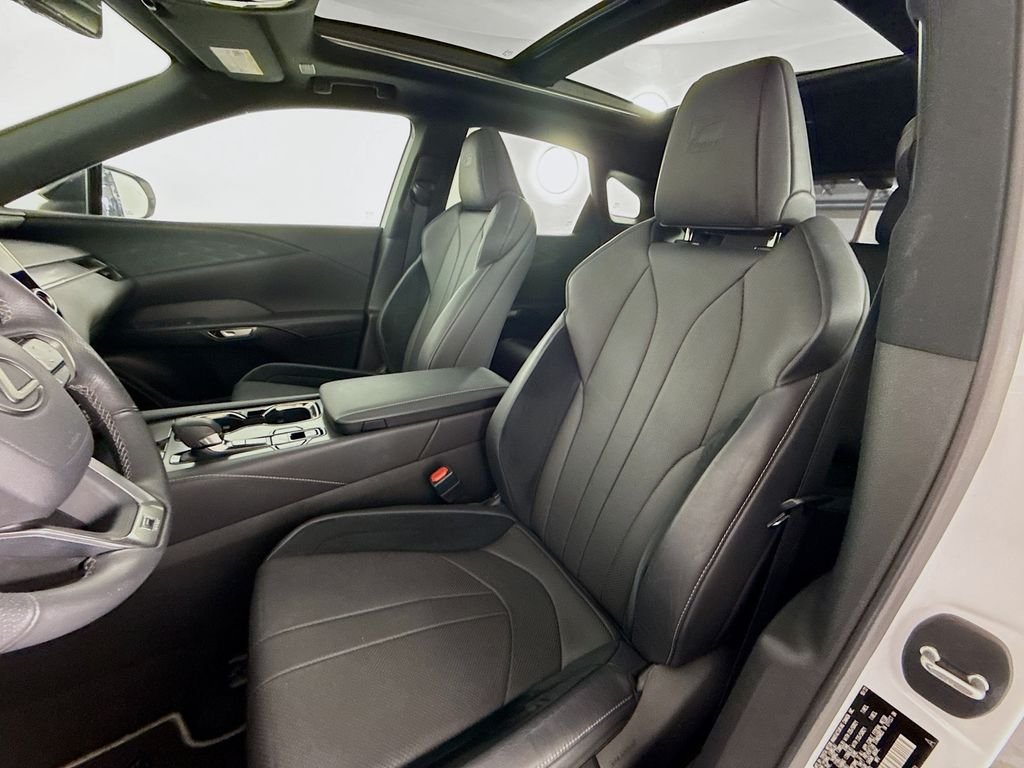 Used 2023 White Lexus 500h F SPORT Performance image 5