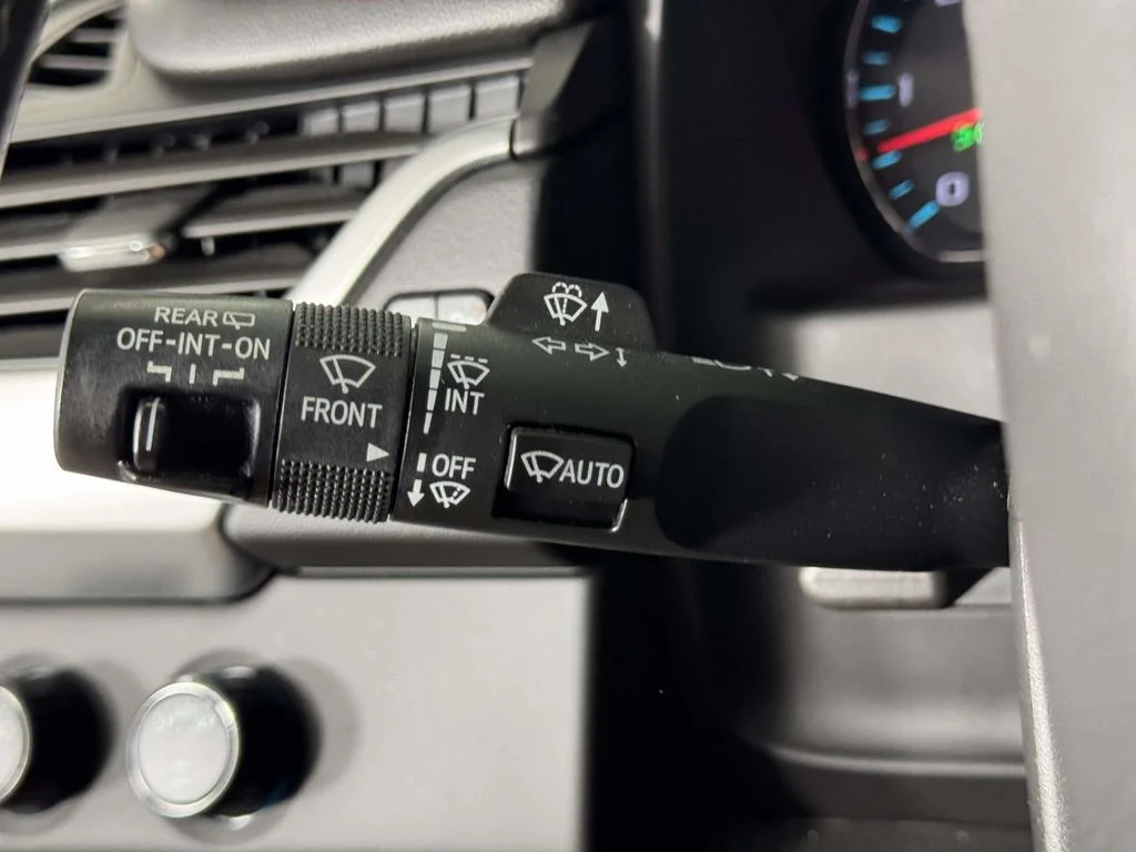 Used 2020 Gray Chevrolet LT image 21
