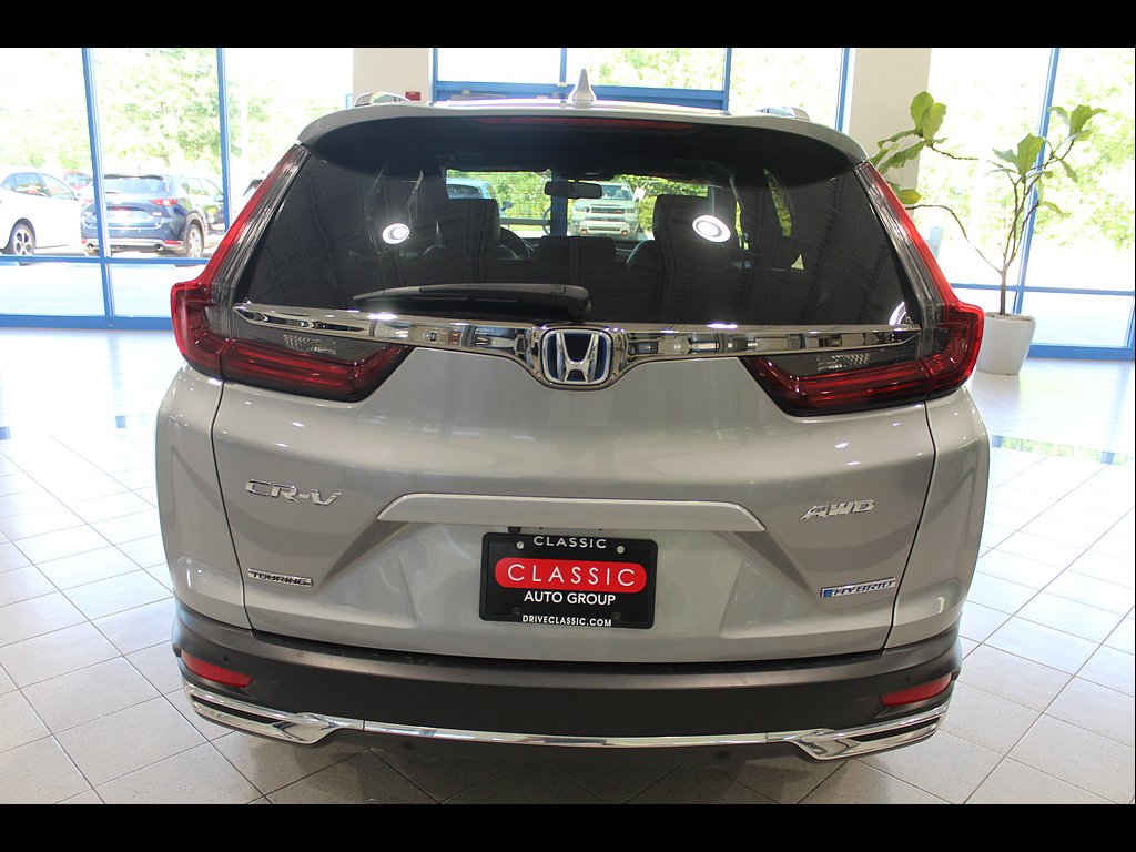 Used 2020 Lunar Silver Metallic Honda Touring image 6