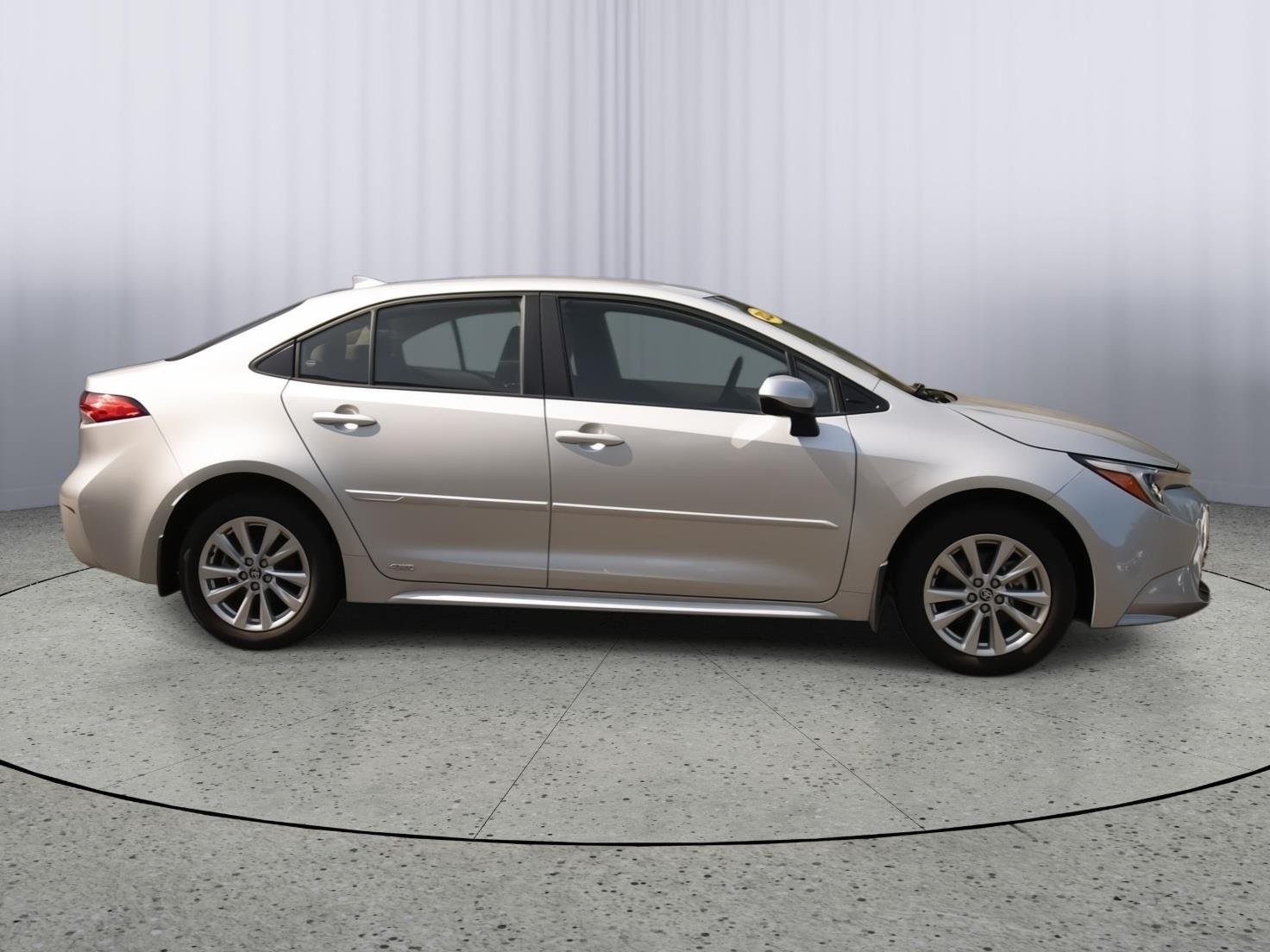 2024 Toyota Corolla LE - Photo 23