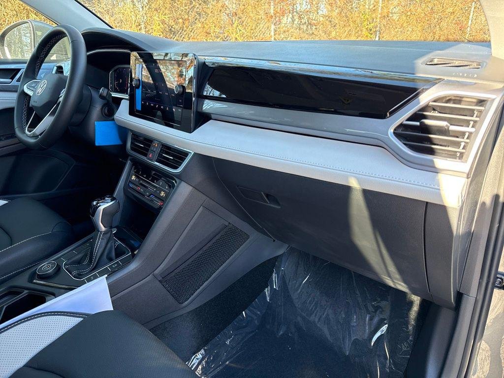 2026 Volkswagen Taos SEL - Photo 29