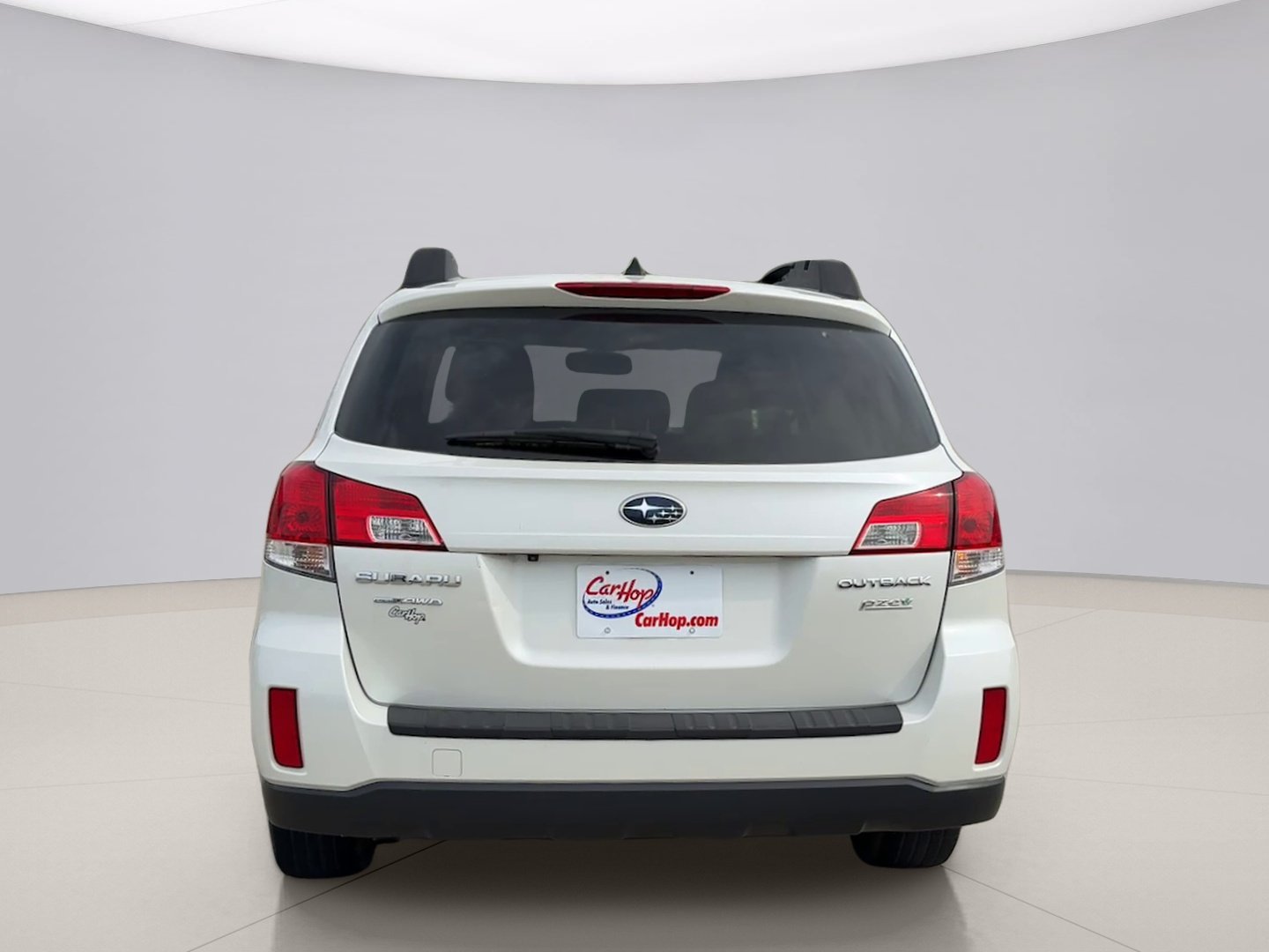 Used 2013 White Subaru LIMITED image 4