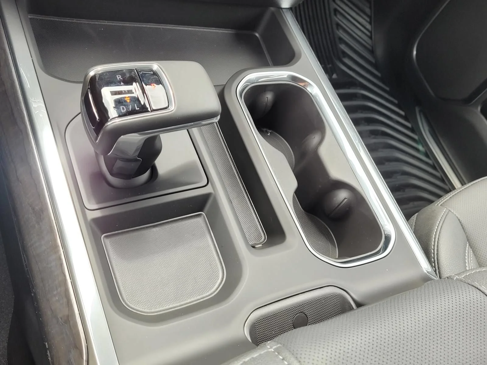 2026 Chevrolet Silverado 1500 LTZ - Photo 20