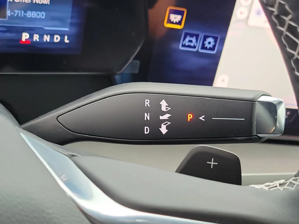 New 2026 Summit White Chevrolet LT image 17