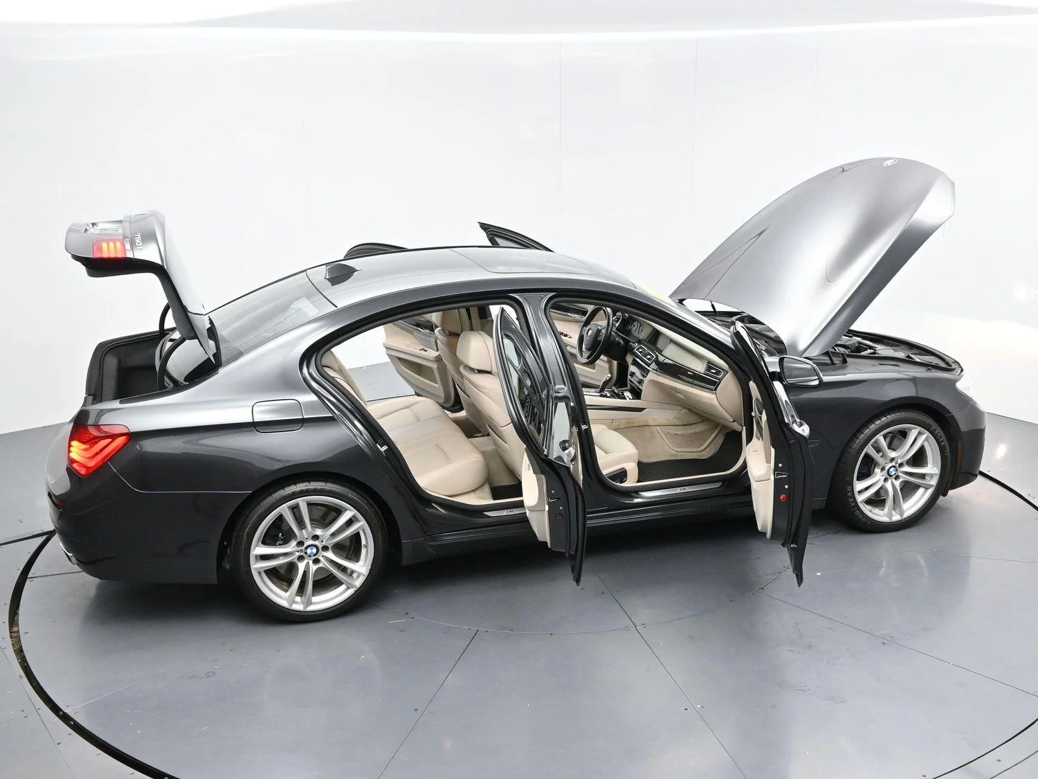 Used 2013 Dark Graphite Metallic Ii BMW 750i image 43
