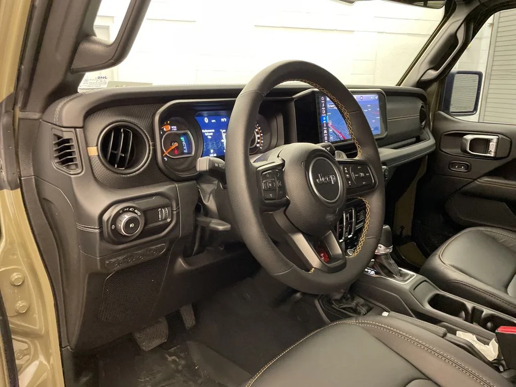 2025 Jeep Wrangler 4-Door Rubicon 392 Final Edition - Photo 16