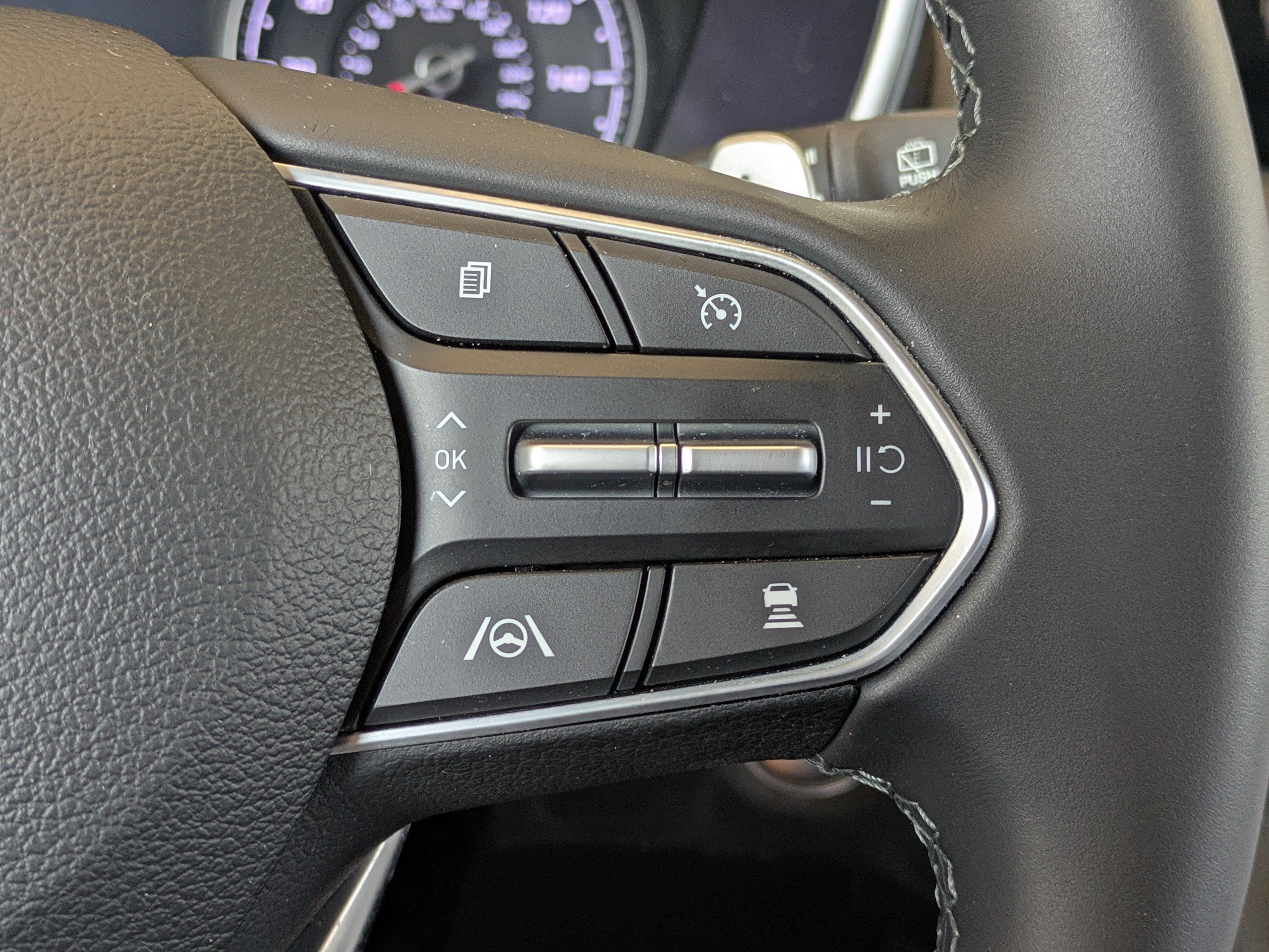 Certified Used 2023 Hampton Gray Hyundai SEL image 25