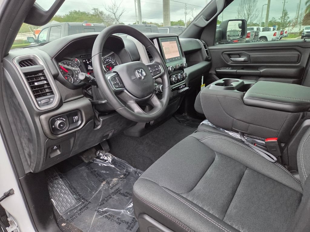 New 2026 Bright White Clearcoat RAM Tradesman image 14