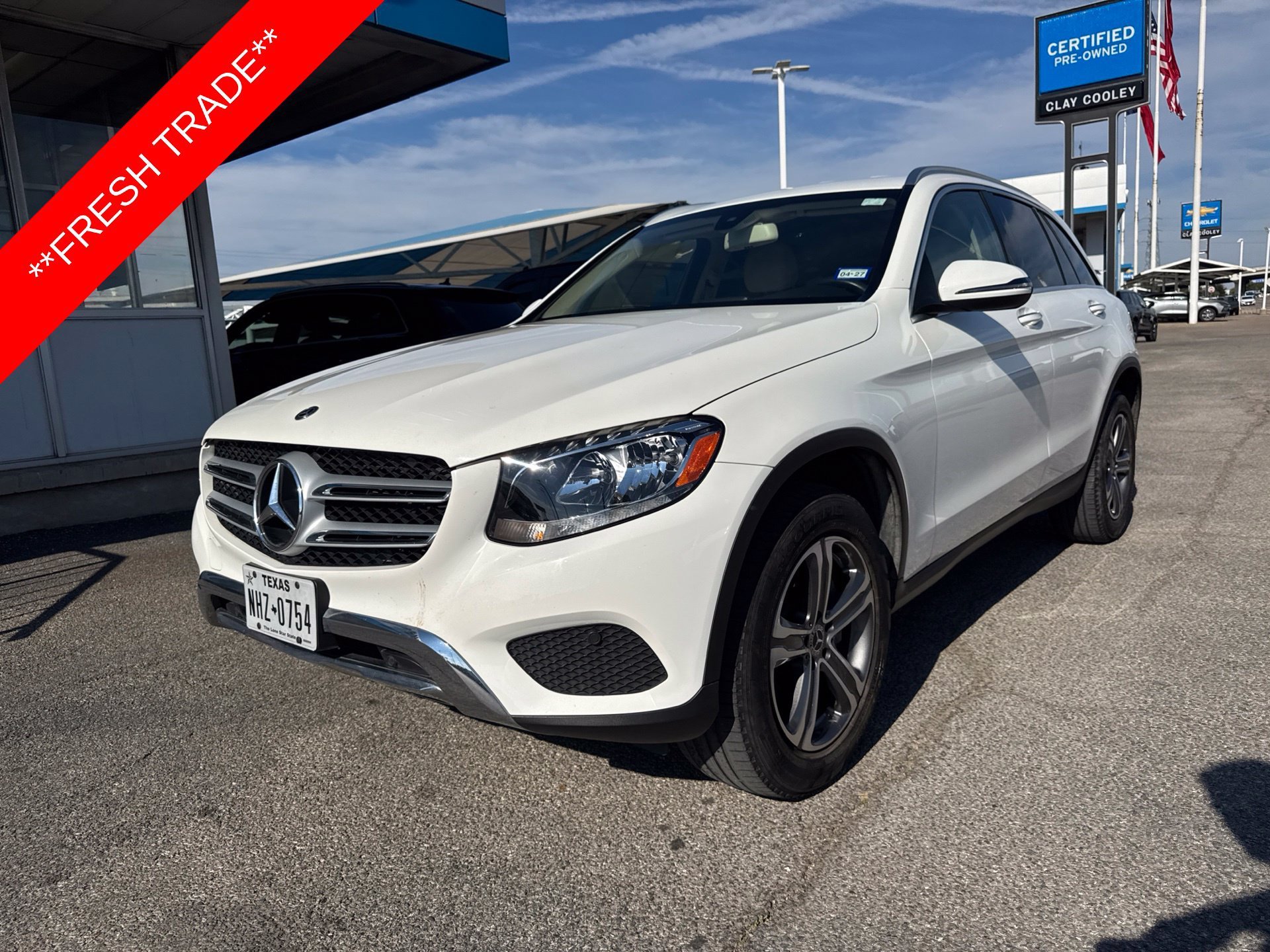 Used 2019 White Mercedes-Benz GLC 300 image 1