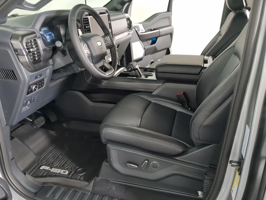 New 2026 Iconic Silver Metallic Ford Lariat® image 10