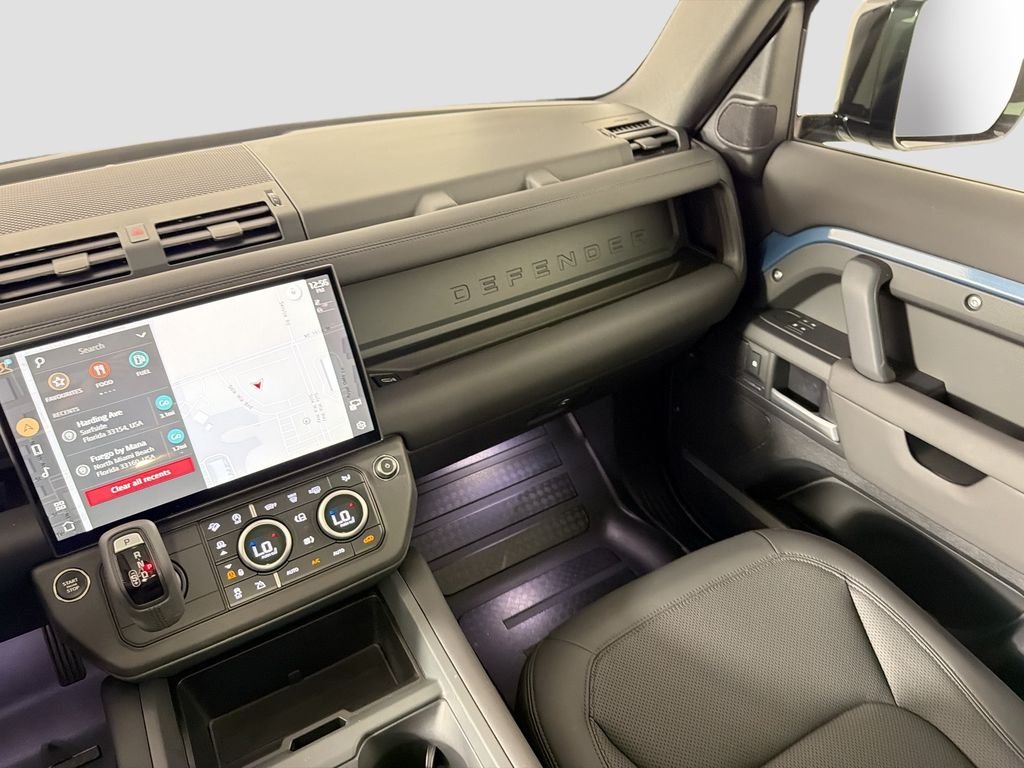 Used 2026 Blue Land Rover S image 25