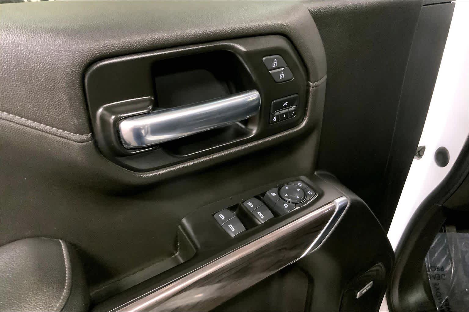 Used 2021 Summit White Chevrolet LTZ image 36