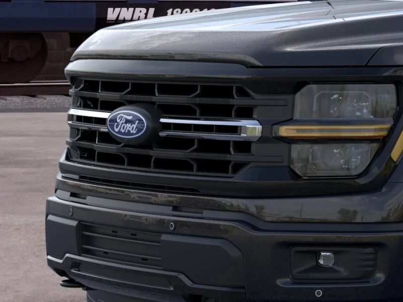 New 2026 Agate Black Metallic Ford XLT image 17