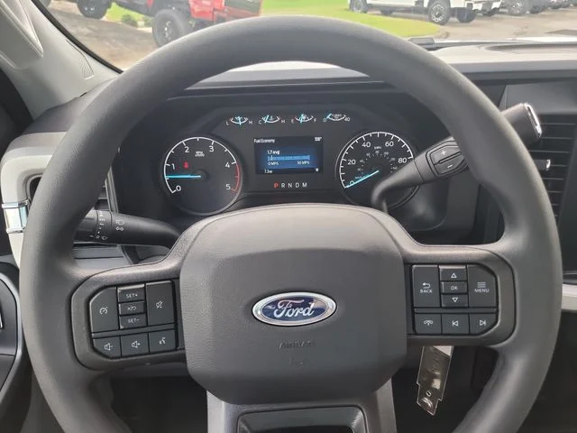 New 2026 Oxford White Ford XLT image 25
