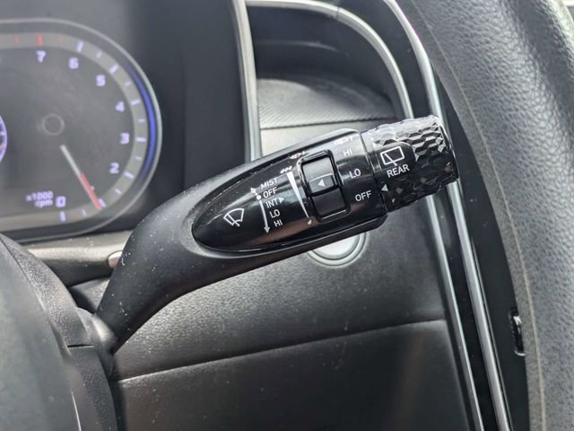 Used 2024 Black Hyundai SEL image 28
