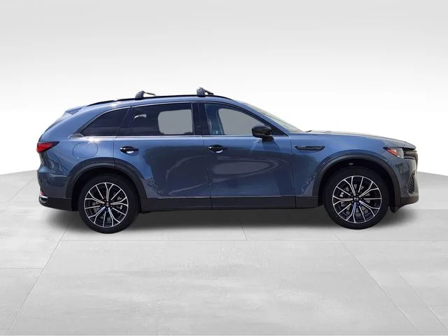 Used 2025 Gray Mazda Premium Plus image 10