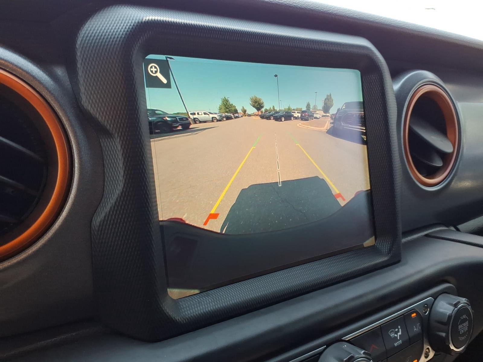 Used 2022 Sting-Gray Clearcoat Jeep Mojave image 4