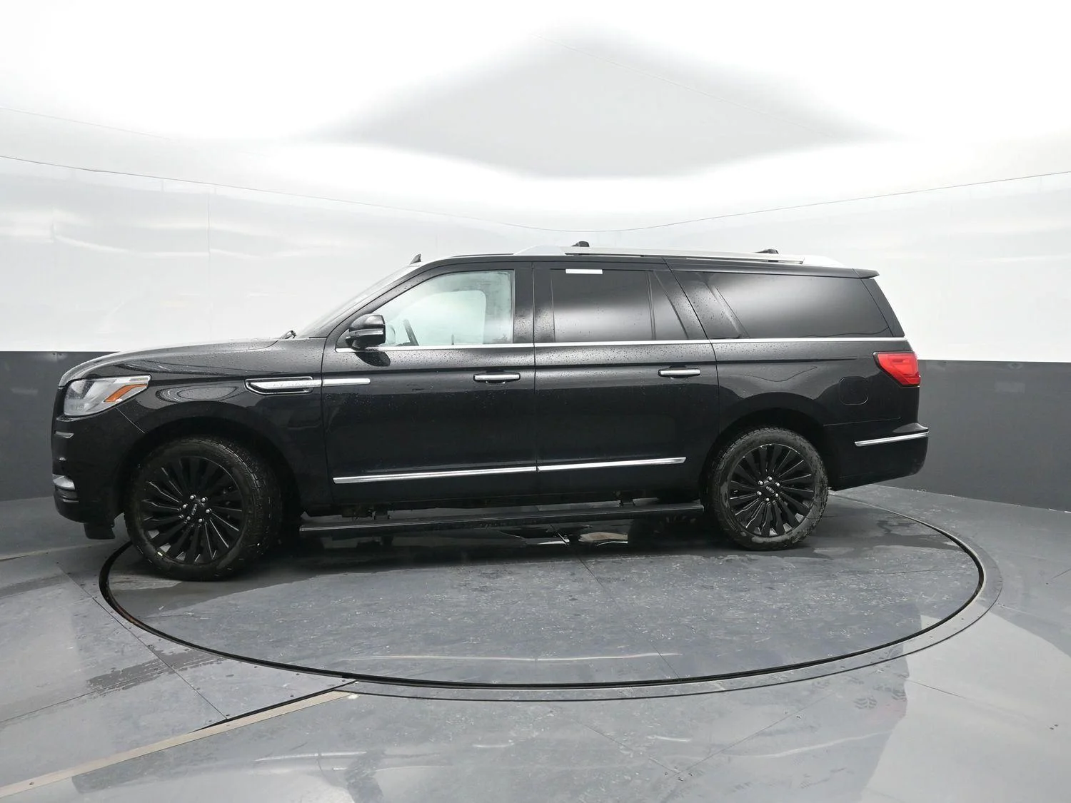 2019 Lincoln Navigator L Reserve 4WD's photo