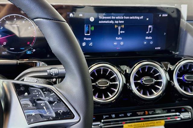 New 2026 Polar White Mercedes-Benz GLA 250 image 44