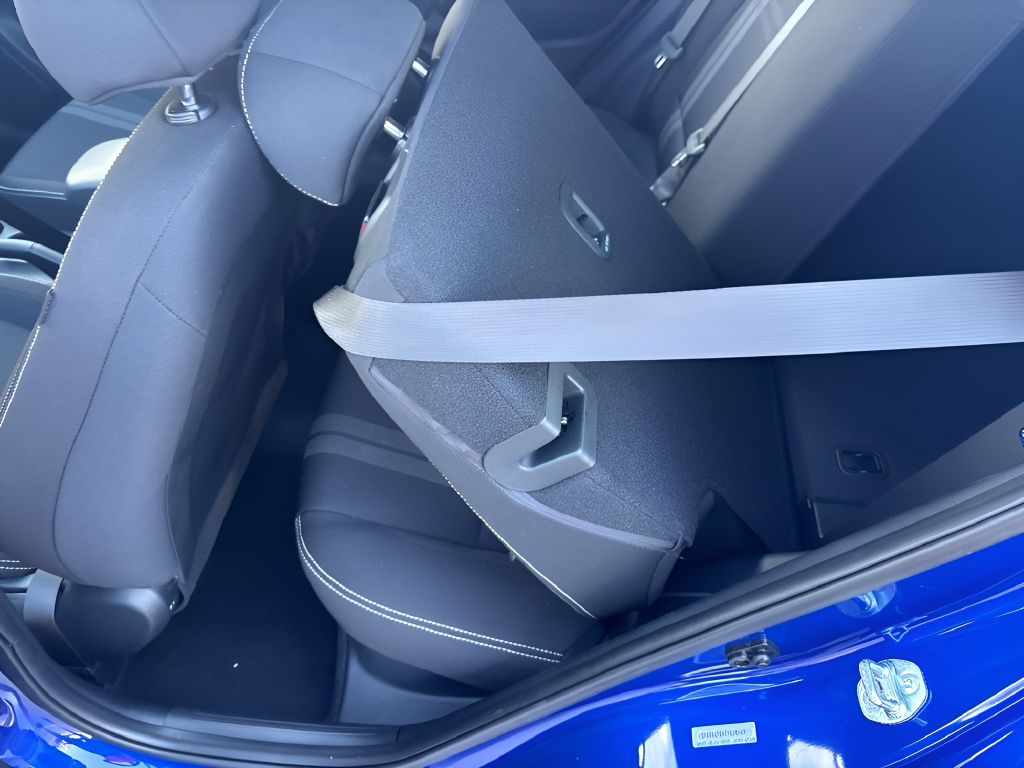 Used 2025 Blue Hyundai SEL image 36