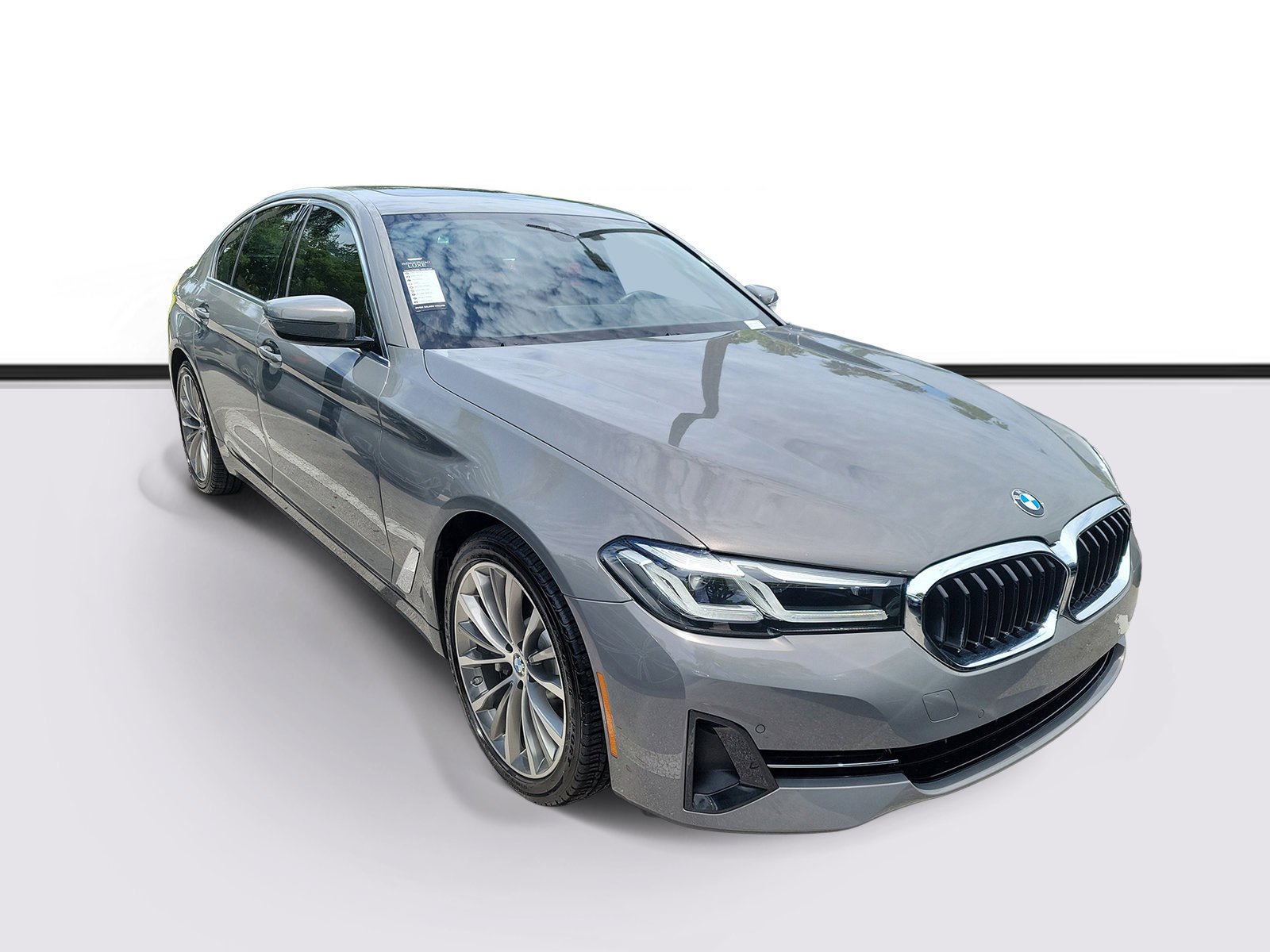Used 2022 Bernina Grey Amber Effect Metallic BMW 530i image 1