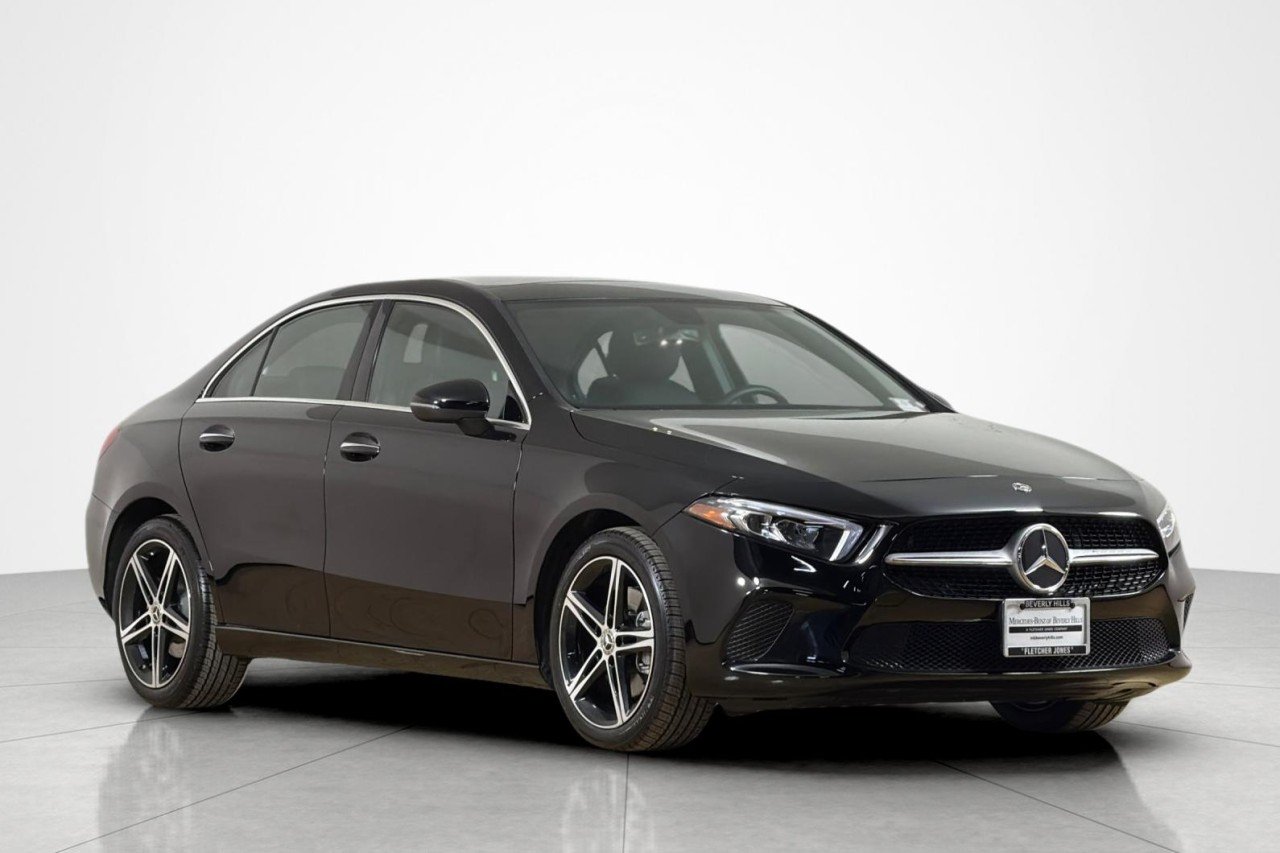 Used 2019 Night Black Mercedes-Benz A 220 image 7