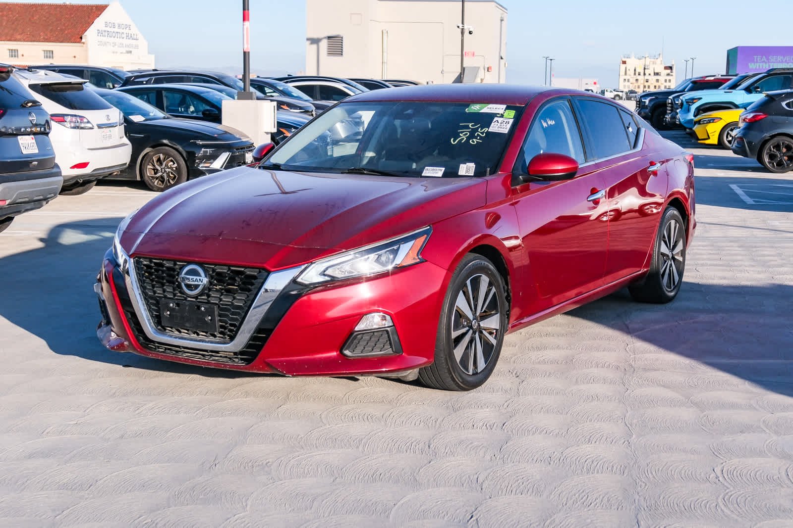 Used 2022 Scarlet Ember Tintcoat Nissan 2.5 SV image 1