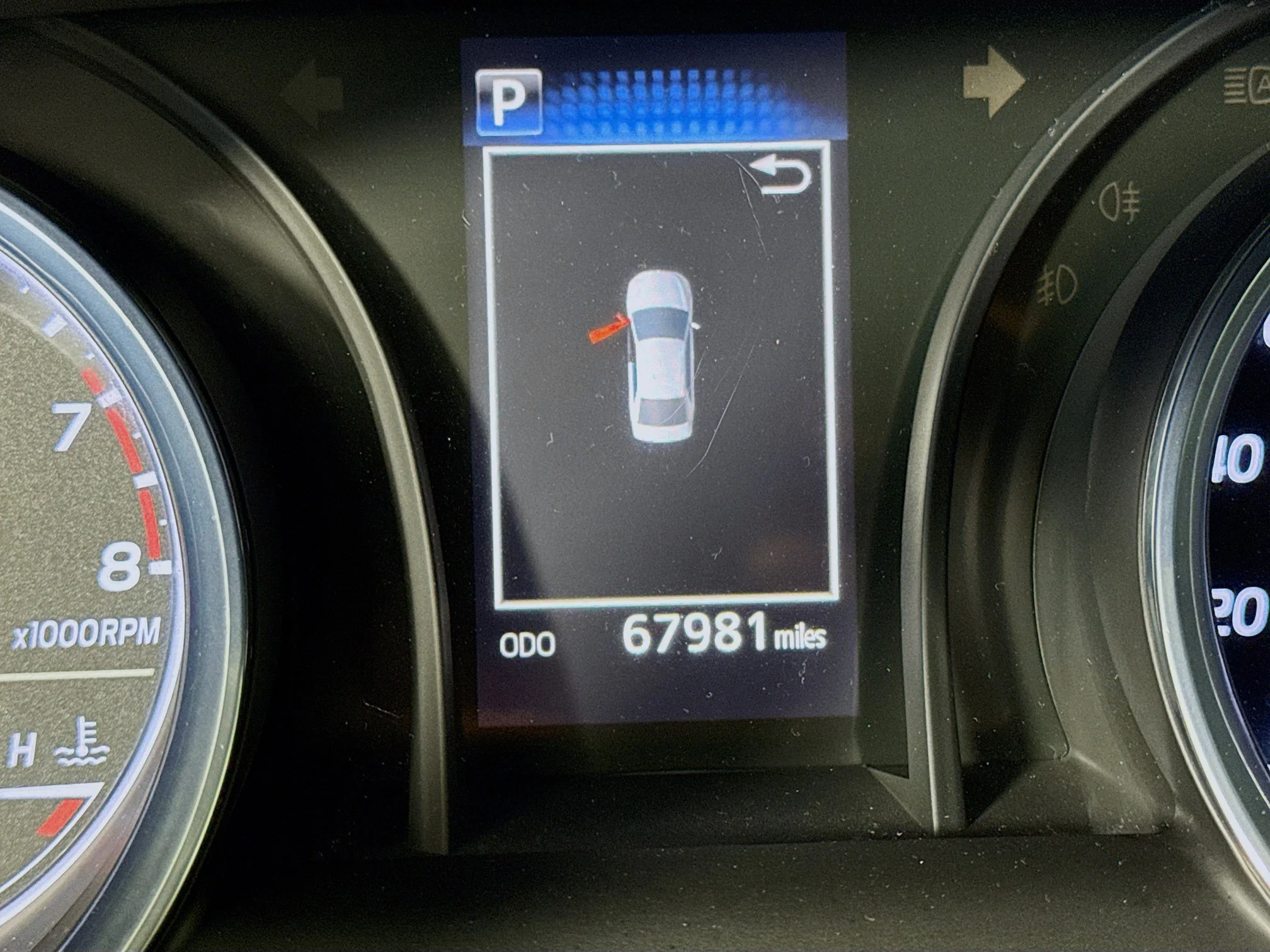 Used 2020 Blue Streak Metallic Toyota SE image 12