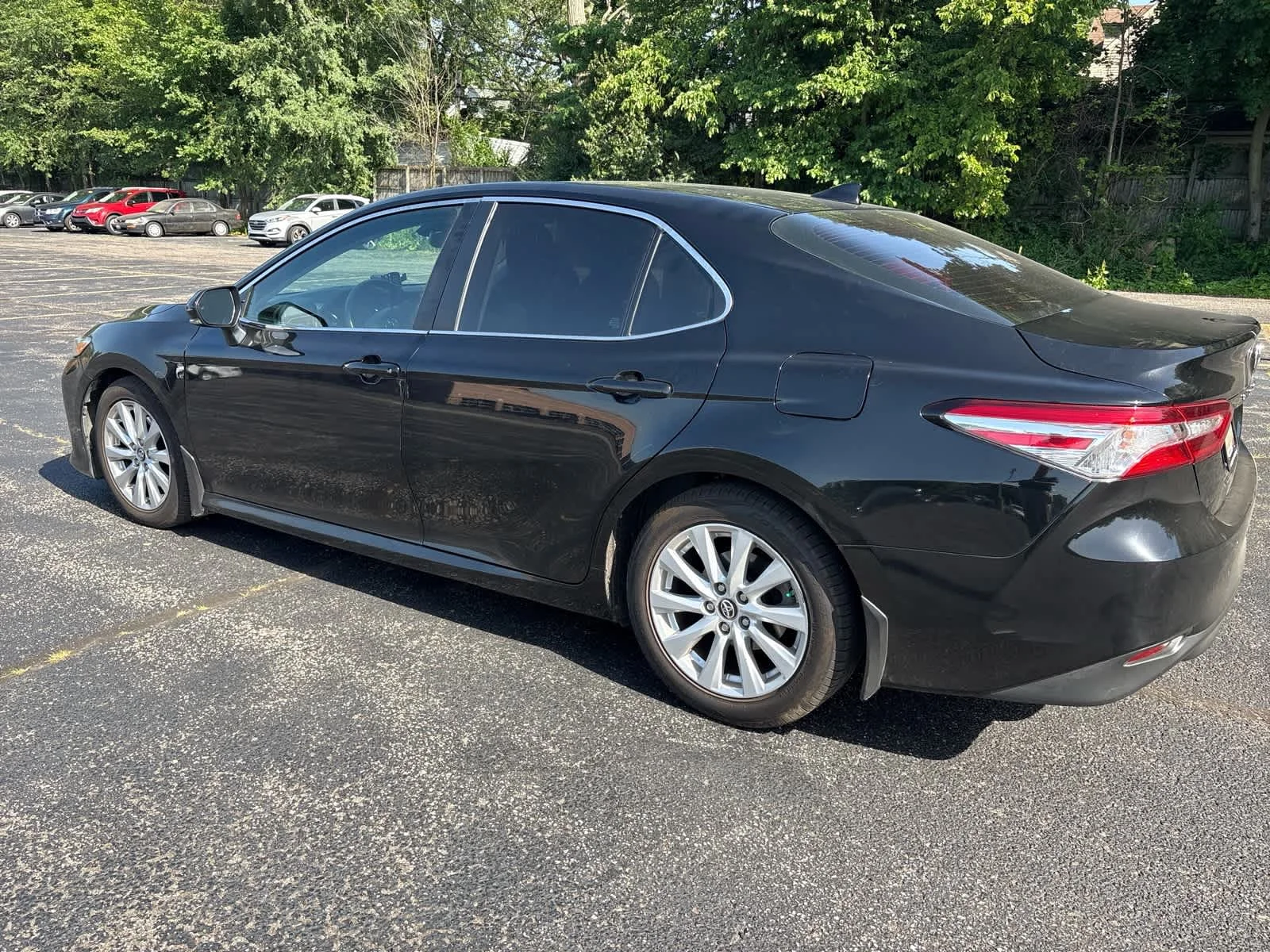 Used 2019 Midnight Black Metallic Toyota LE image 5