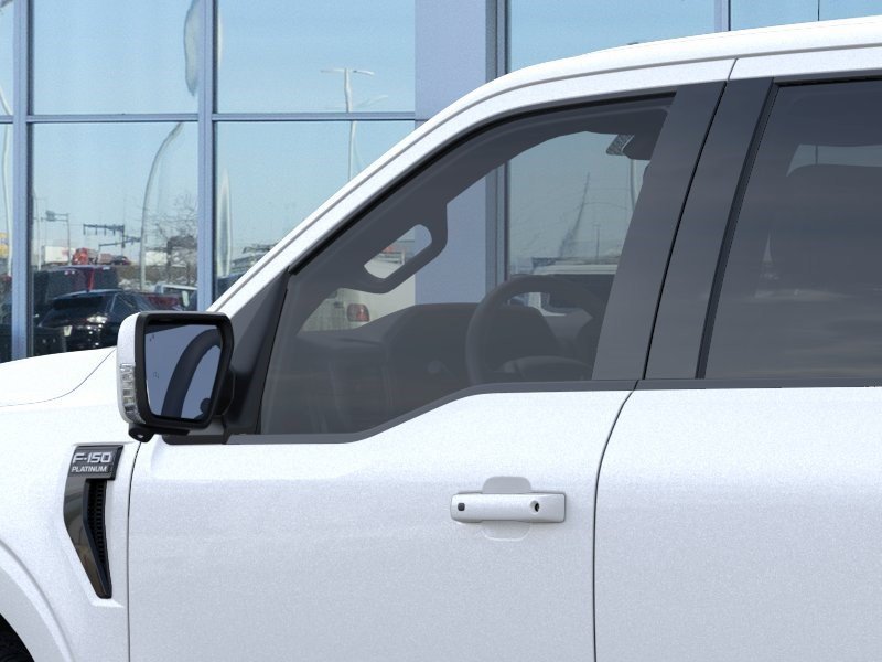 New 2026 Star White Metallic Tri-Coat Ford Platinum image 26