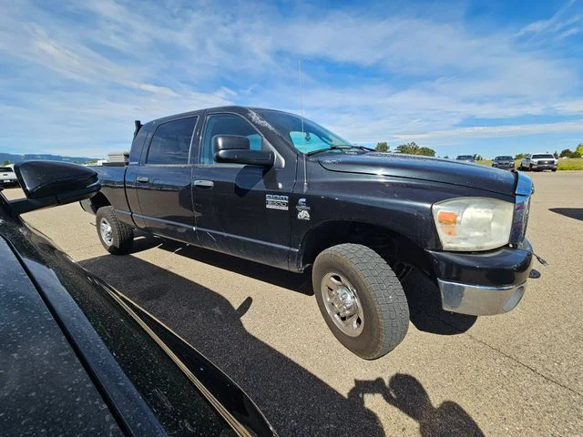 Used 2007 Brilliant Black Crystal Pearl Dodge SLT image 4