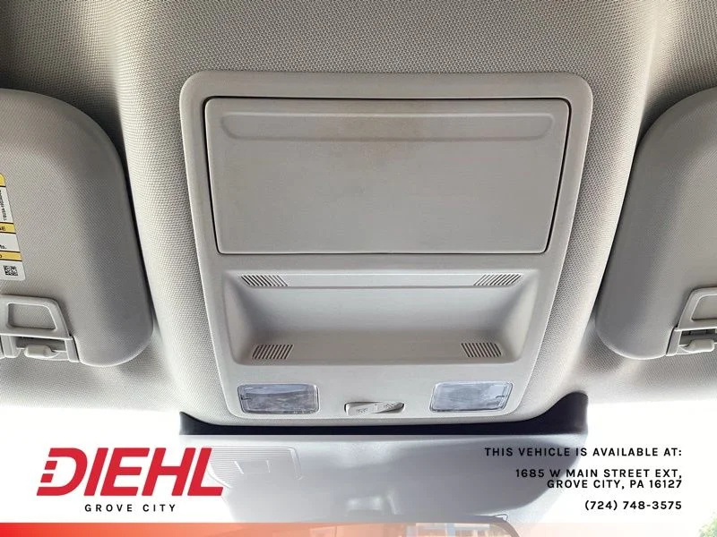 Used 2022 White Ford Badlands image 26