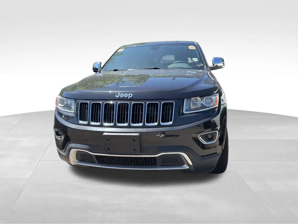 Used 2015 Black Jeep Limited image 4