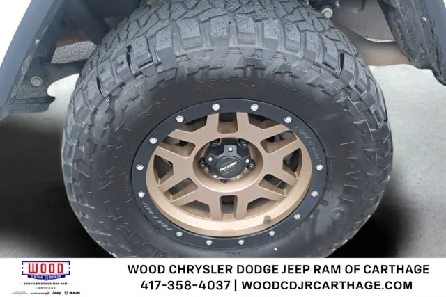 Used 2022 Bright White Clearcoat Jeep Sport image 24