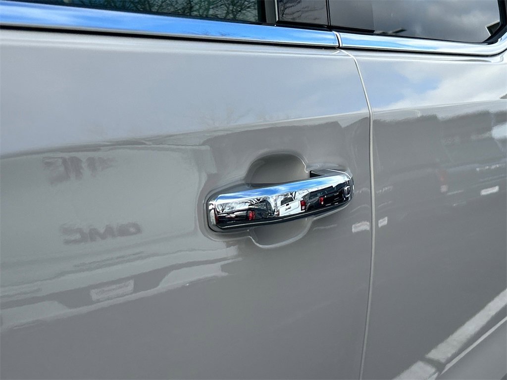 2026 GMC SIERRA - Image 13