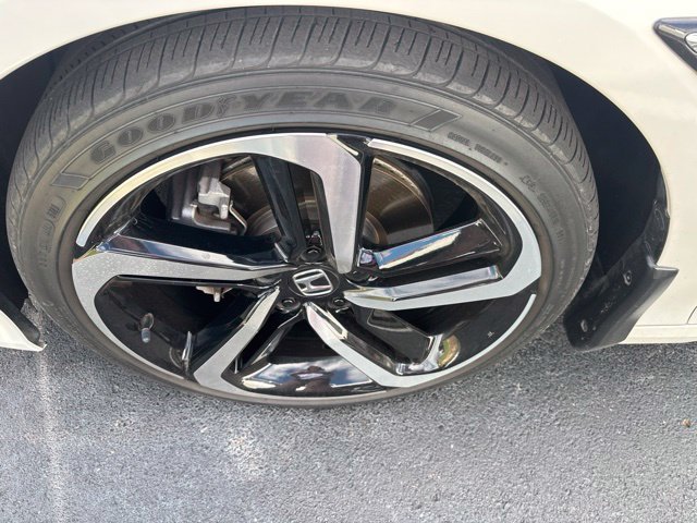 Used 2020  Honda Sport image 3
