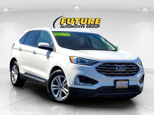 Used 2019 White Ford SEL image 1