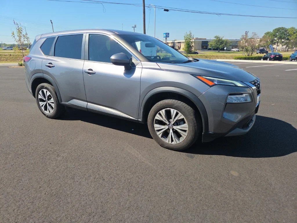 Used 2023 Gray Nissan SV image 21
